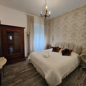 Romeo & Juliet Non-hotel Penzion